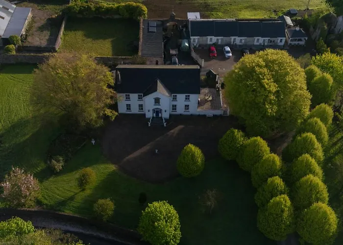 The Carriage Houses At Beechpark House