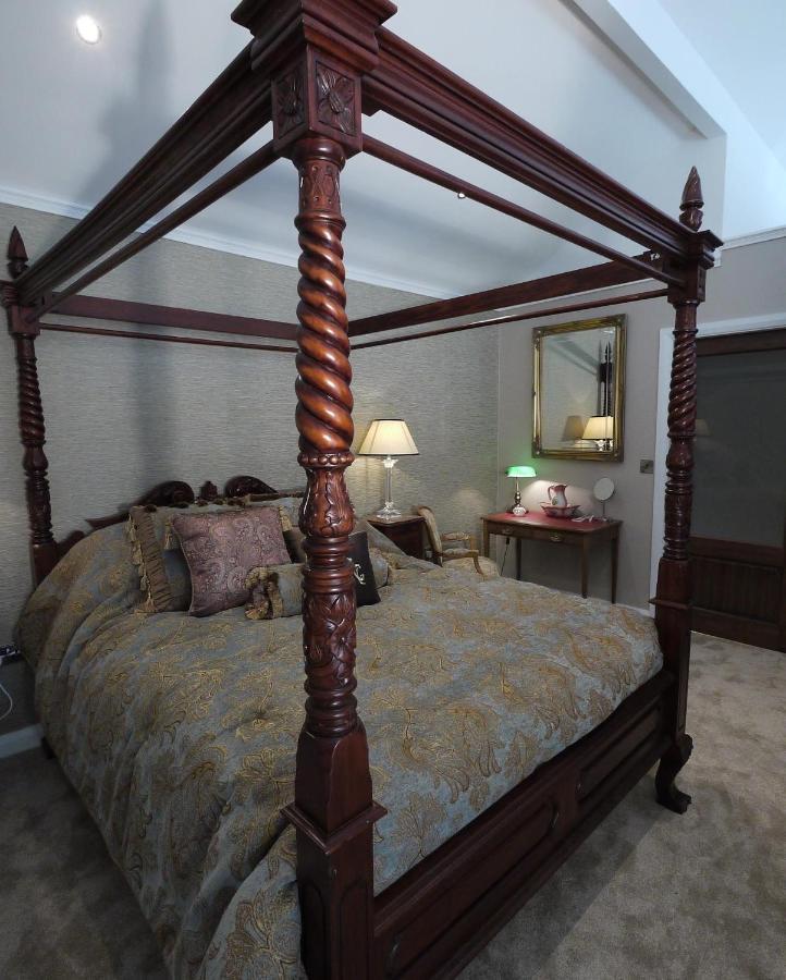 The Carriage At Beechpark House * Bunratty