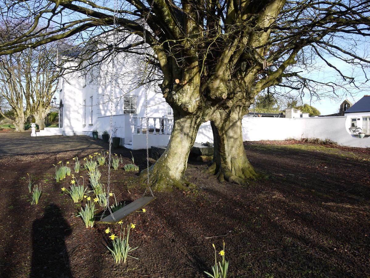 The Carriage At Beechpark House * Bunratty